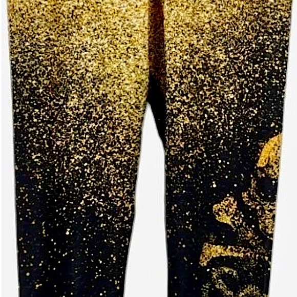 Terez x Soul Cycle 3/4 Length Glitter Skull Leggings Black/Gold Size Medium - Picture 8 of 8